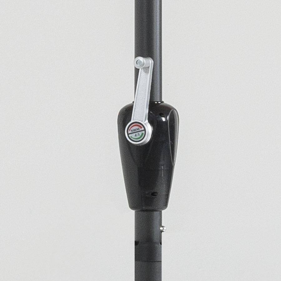 J70002_2.jpg