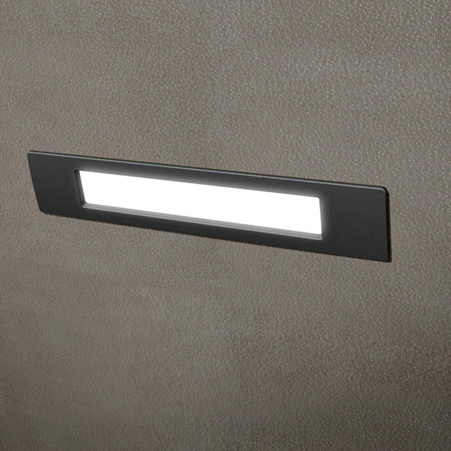 Luminaria empotrable de pared Nina 270 negra